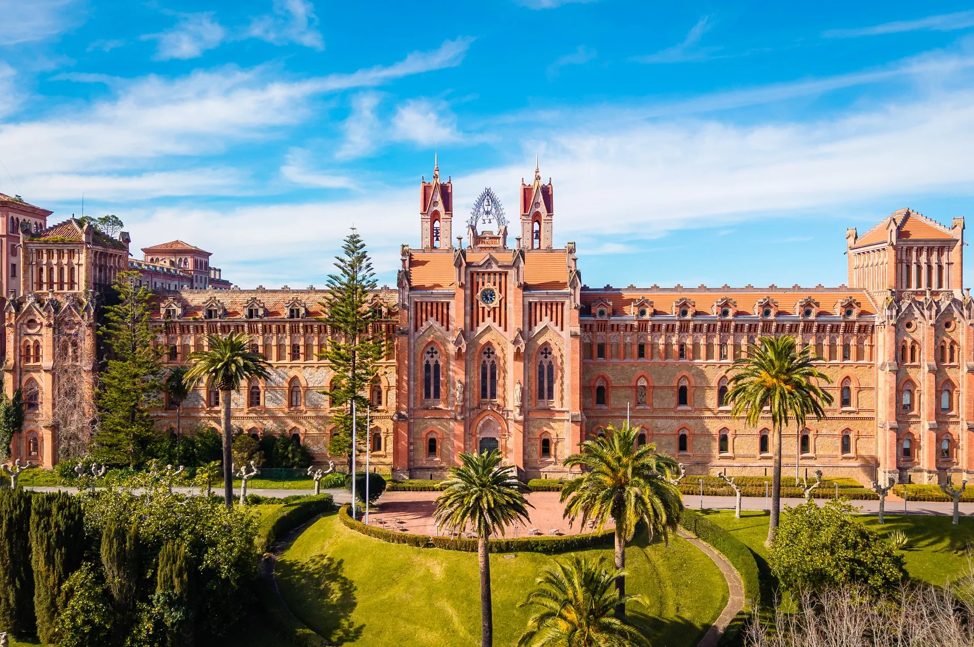 Foto Dron Universidad Comillas